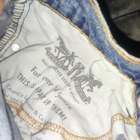 Levi's 505's (34/29) - Picture 4 of 5